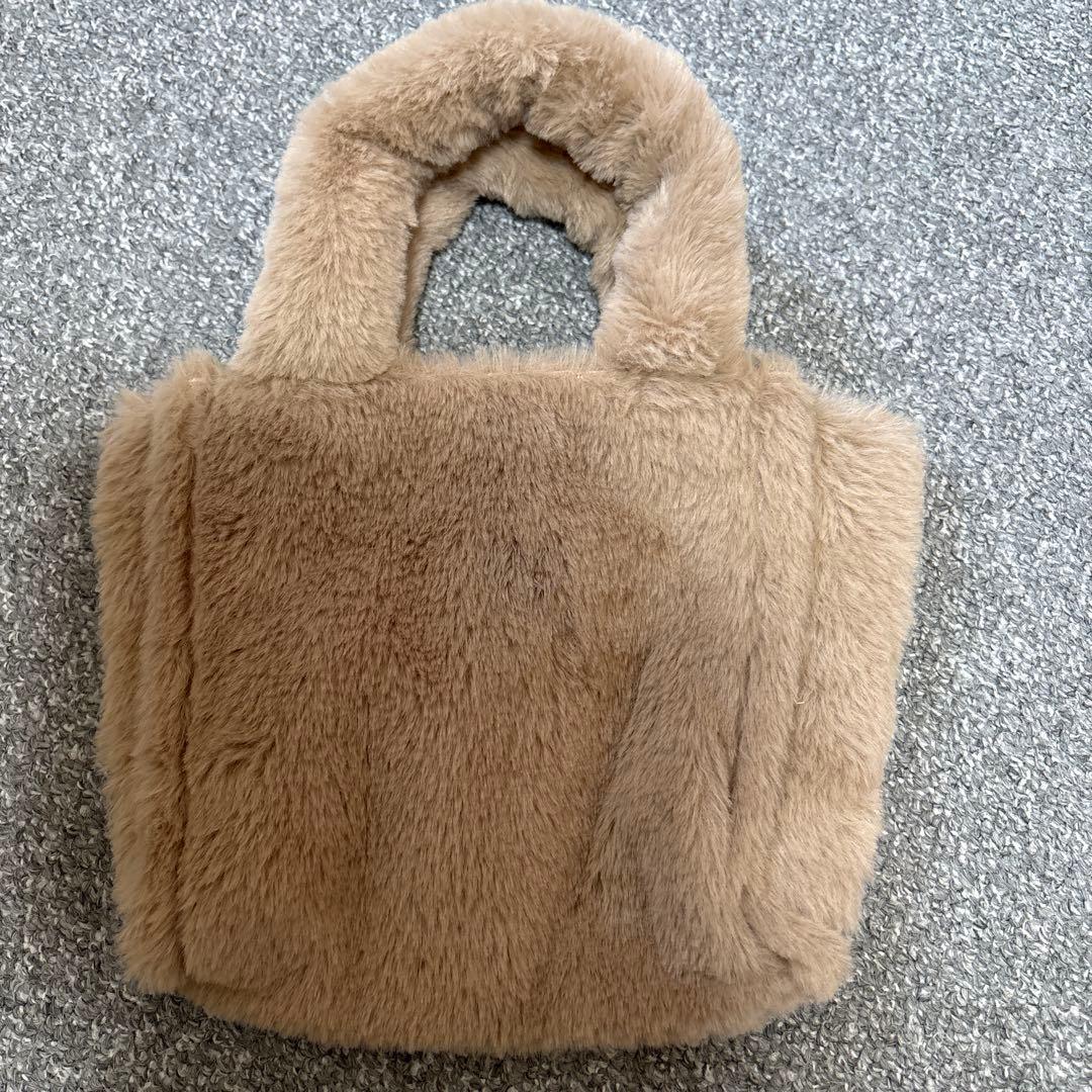 Chanel ベージュ ファートートバッグ