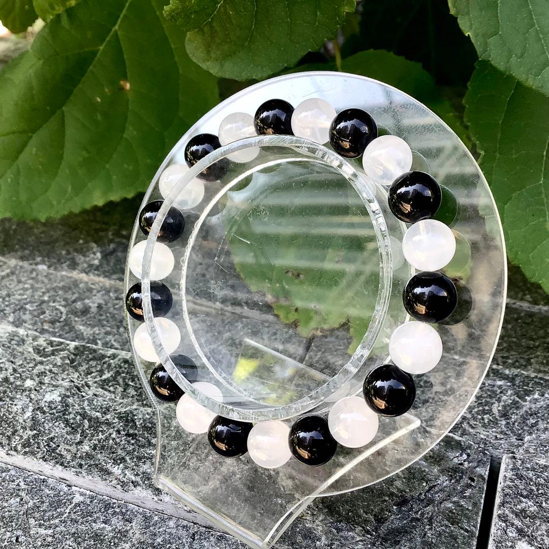 ✳希少貴重の黒平水晶*白黒ブレスレット‼️高品質を安価出品　おまとめ買い大歓迎‼️