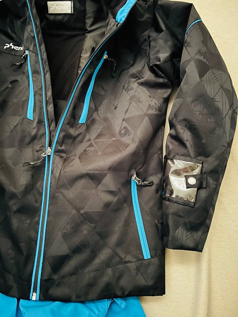 12/28まで値下げPhenix（フェニックス）スキーウェア 上下セット