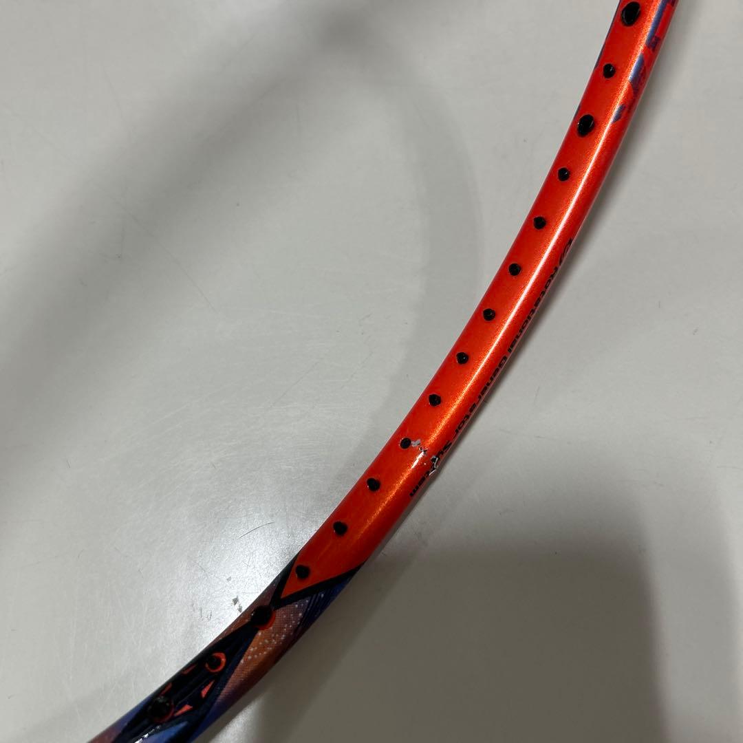 YONEXアストロクス77プロ4ug5バドミントンラケット 2本セットジャンク品