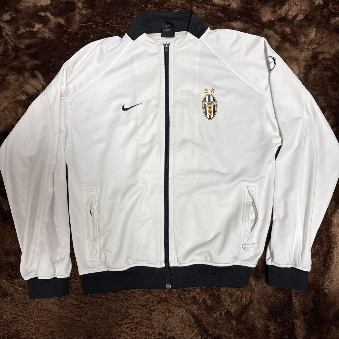 ユヴェントストラックジャケット