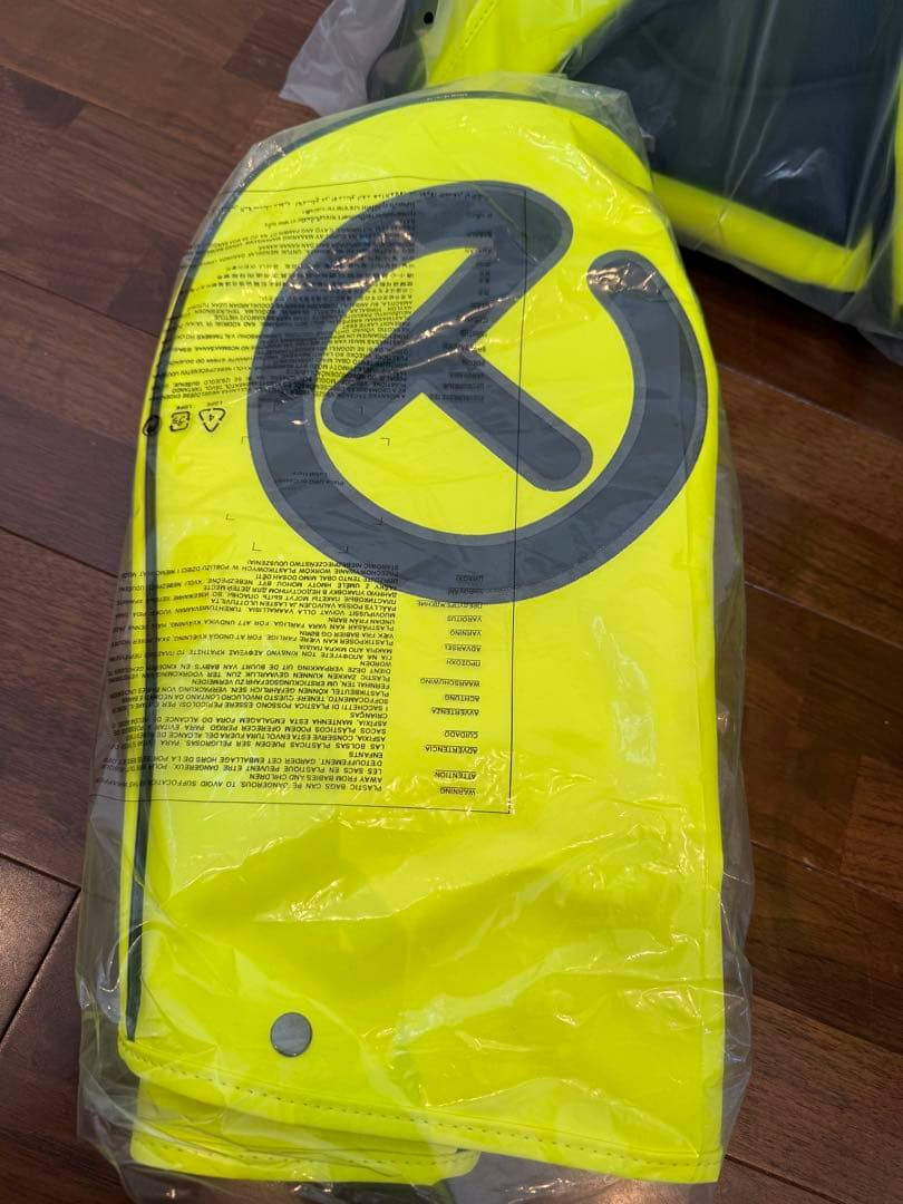 SCOTTY CAMERON キャディバッグ&リュックセット　イエロー