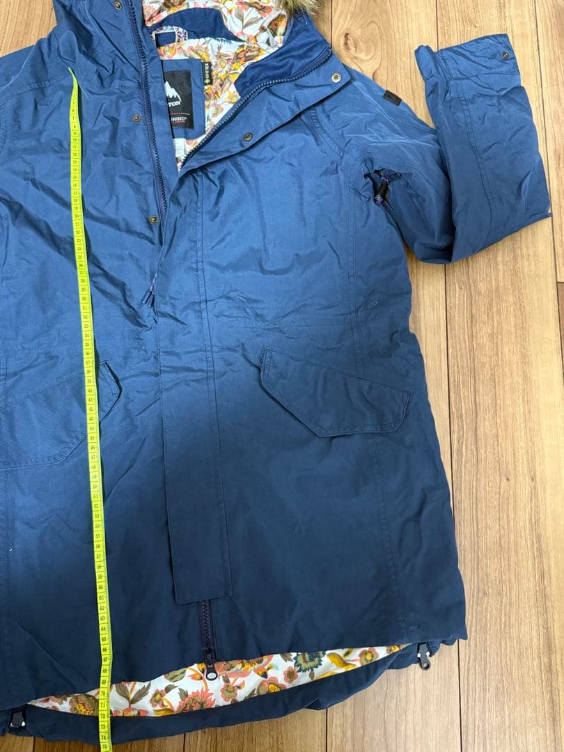 Burton スノーボードジャケット M ネイビー　即購入可
