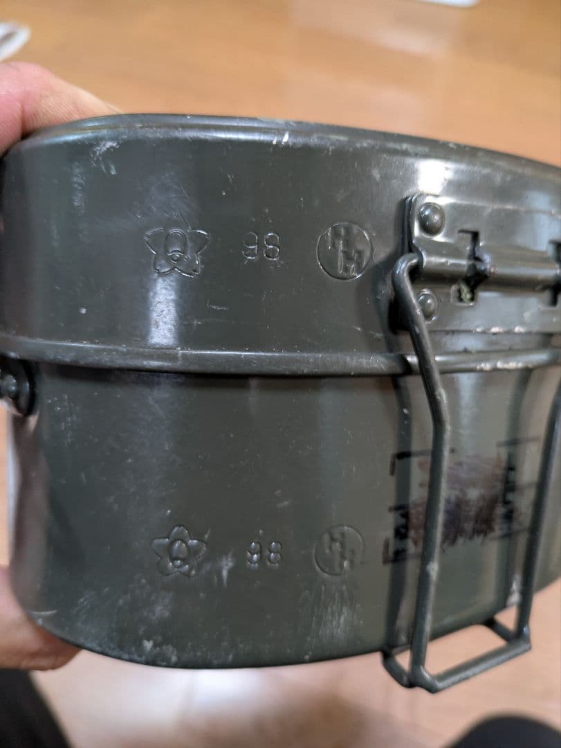 キャンプ飯盒　2型　アウトドア　軍幕