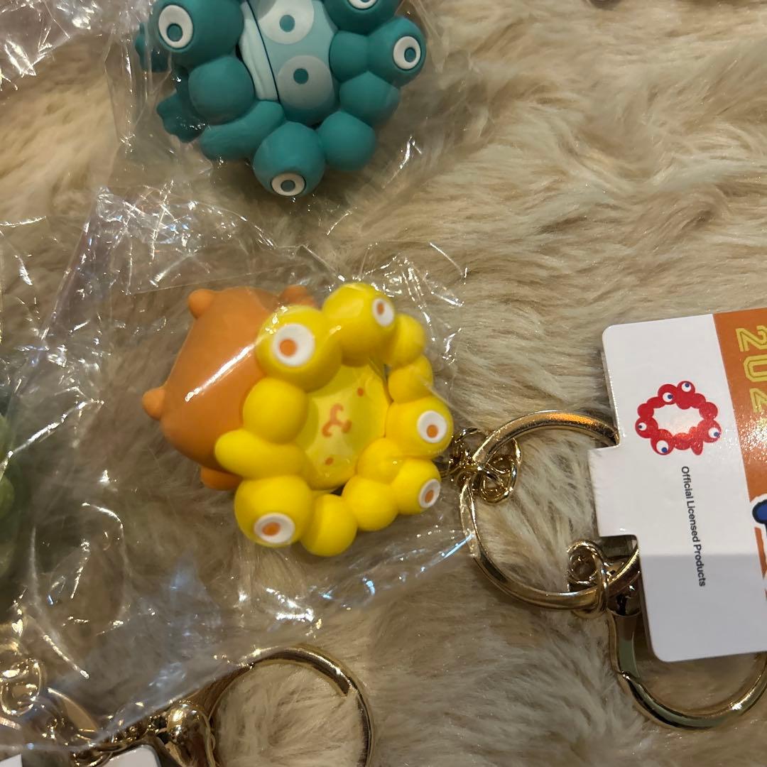 【7個セット】推しカラーサンリオコンプリートキーホルダー