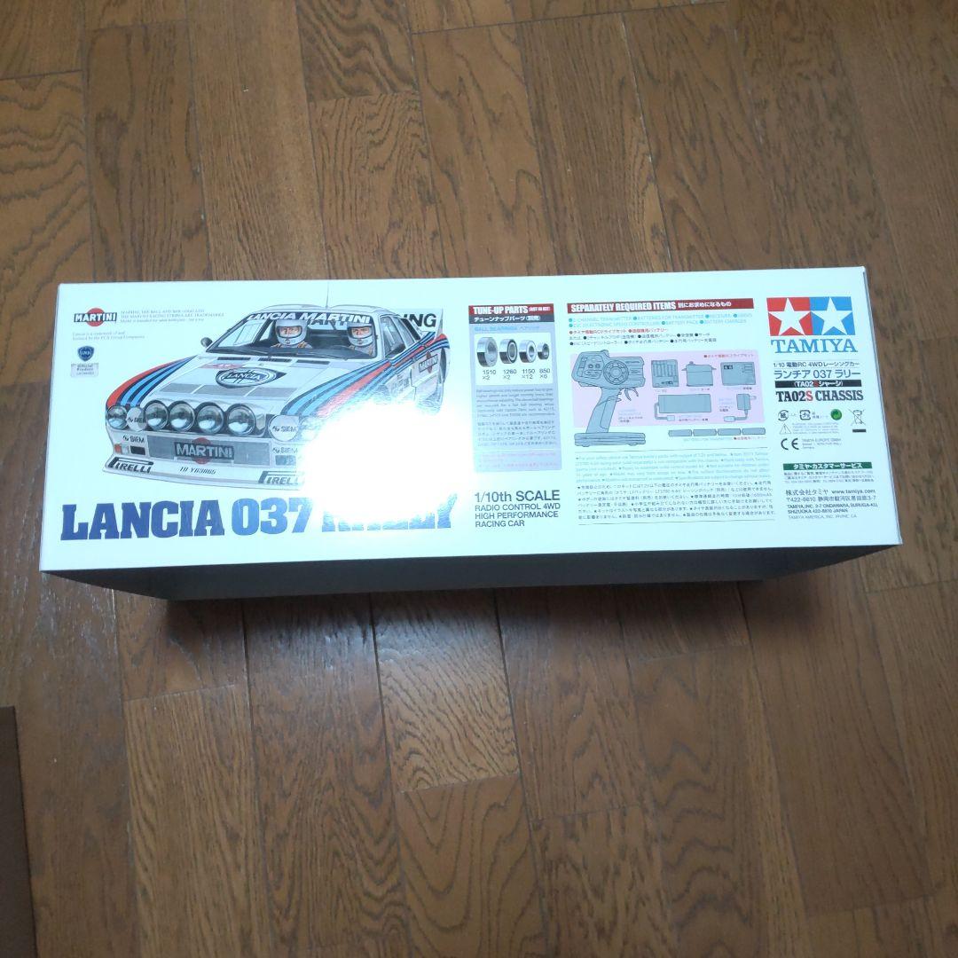 タミヤ 1/10 未組立ランチア037ラリー