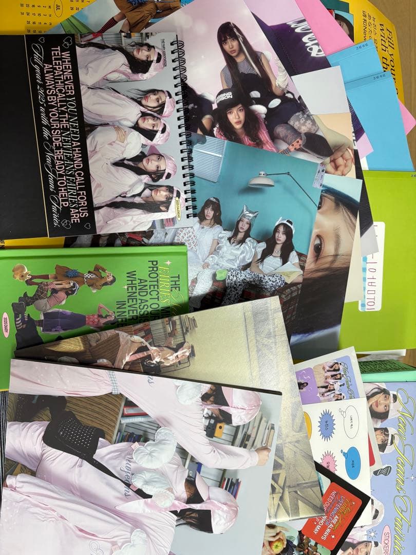 newjeansグッズまとめ売り