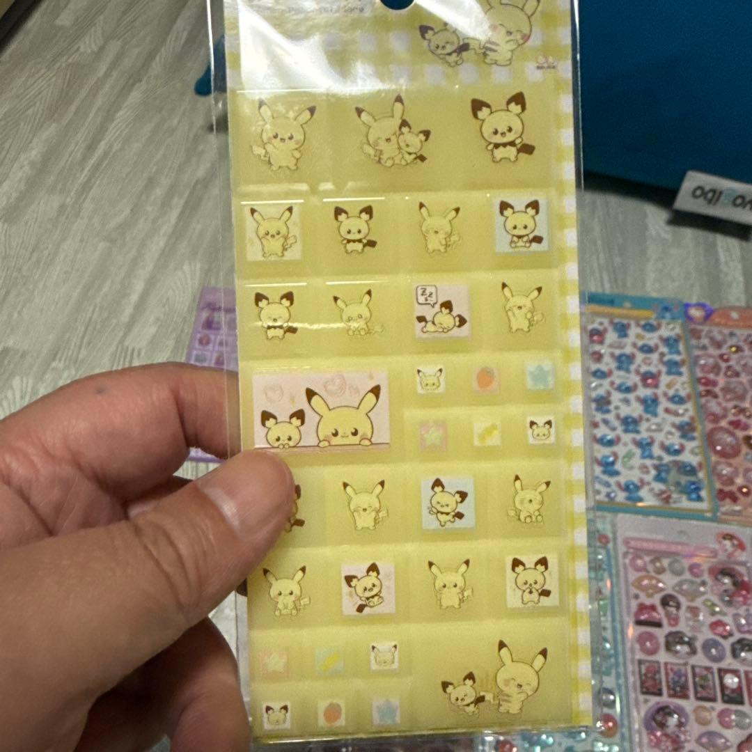 サンリオボンボンドロップシール、サンリオおはじきシール、ポケモンタイルシール