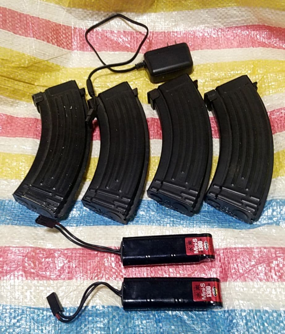 ミリタリー　ザバゲー　東京マルイ　電動ガン　AK47と長物ケース