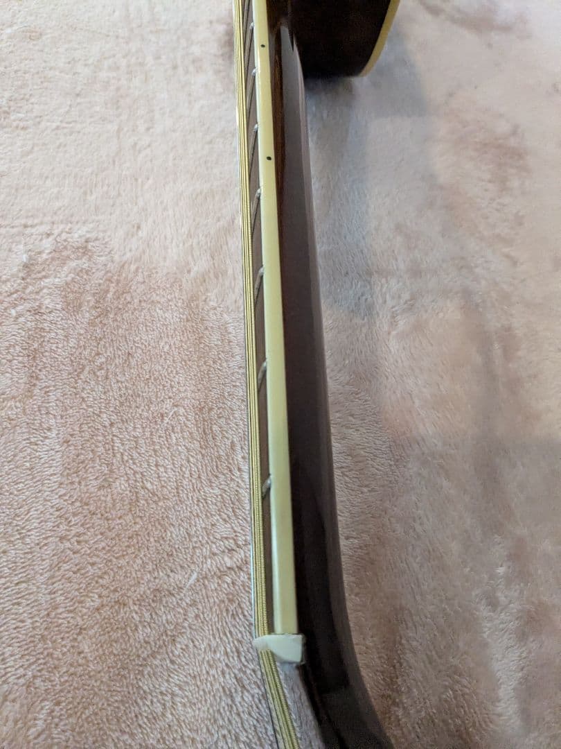 S ヤイリ　アコースティックミニギター サンバースト 6弦