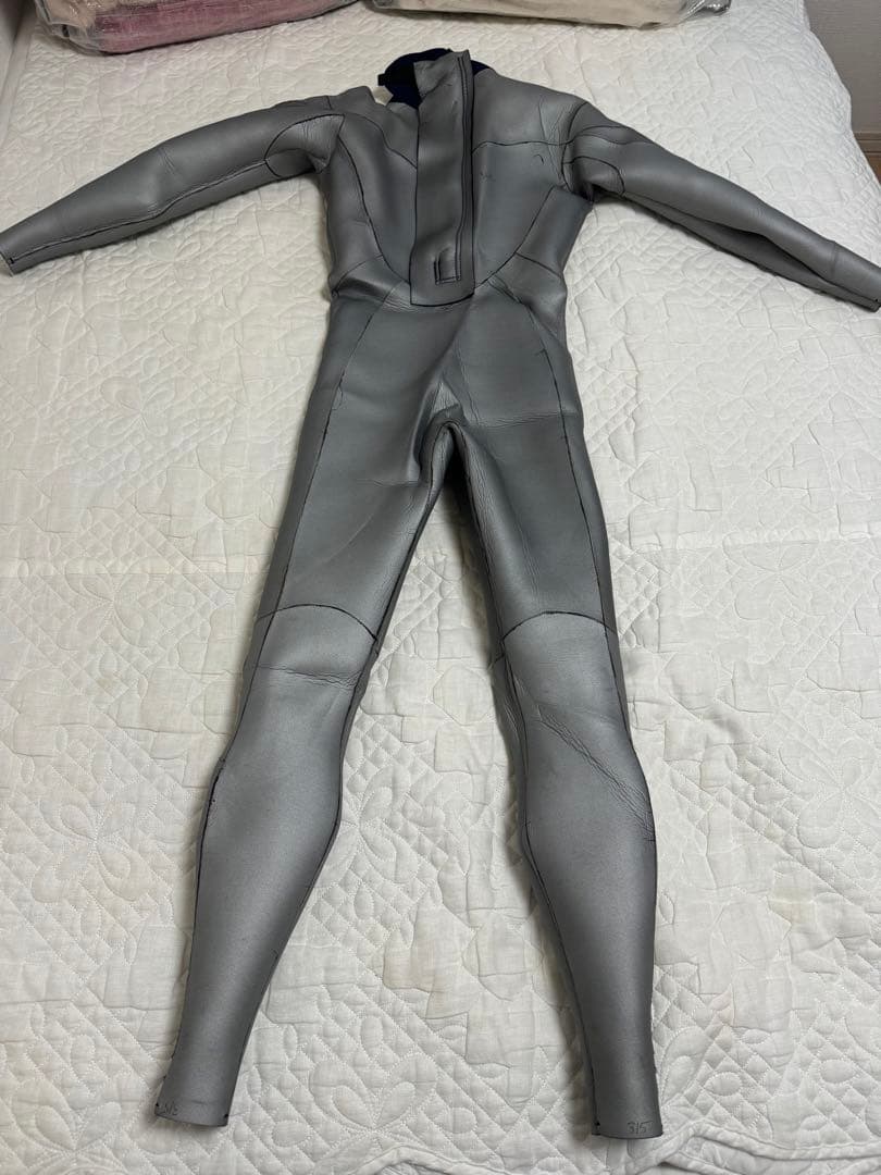 ウェットスーツ Lサイズ エアロクイップ aeroquip 5mm×3mm