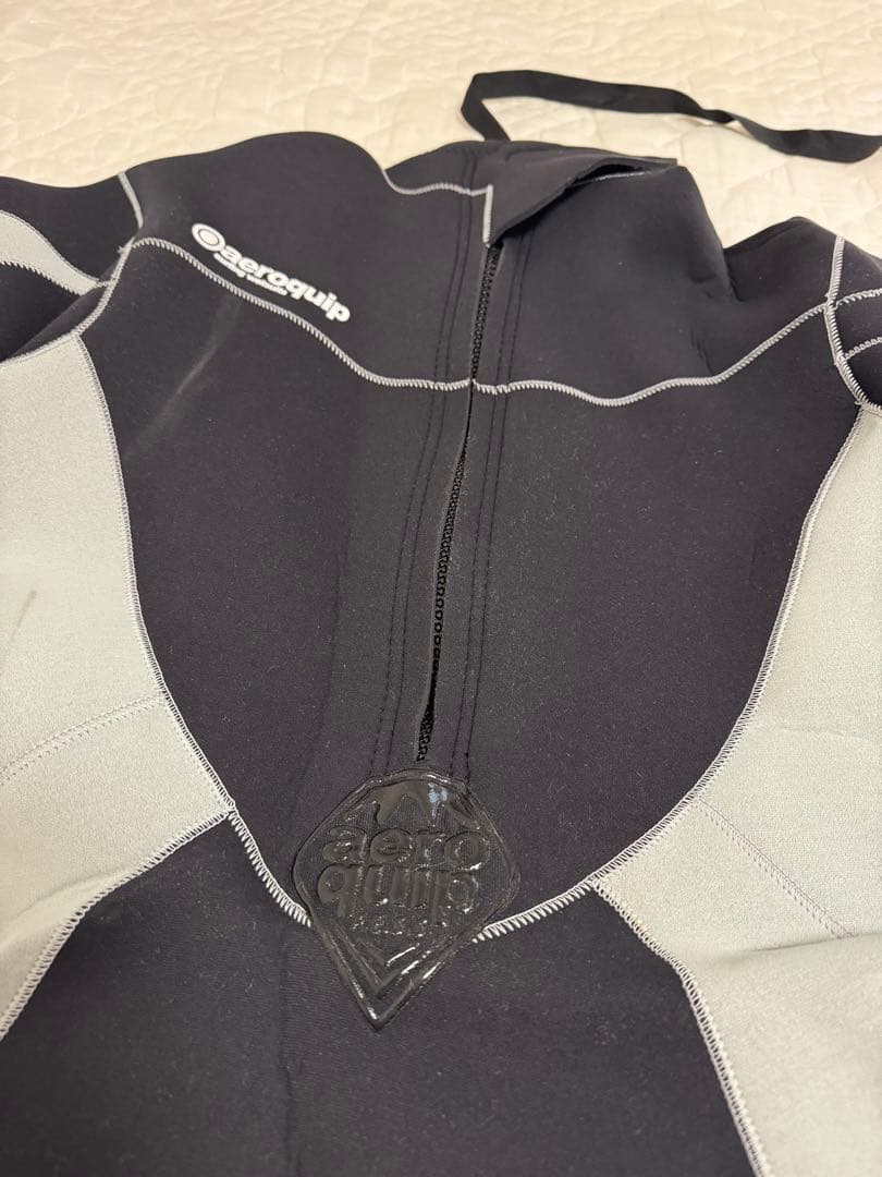 ウェットスーツ Lサイズ エアロクイップ aeroquip 5mm×3mm
