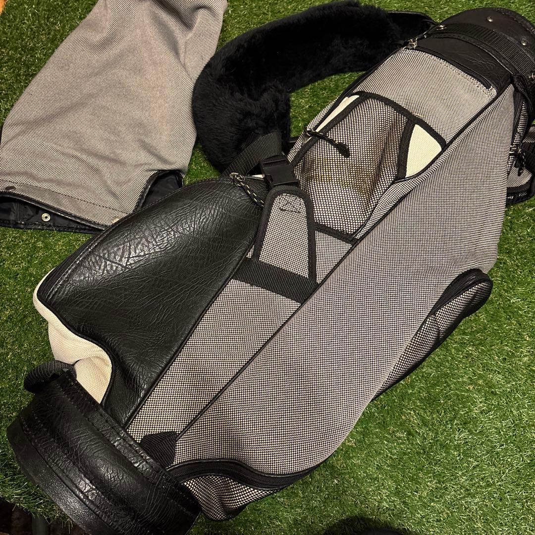 GUINNESS ゴルフバッグ・キャディバッグ 黒とグレー