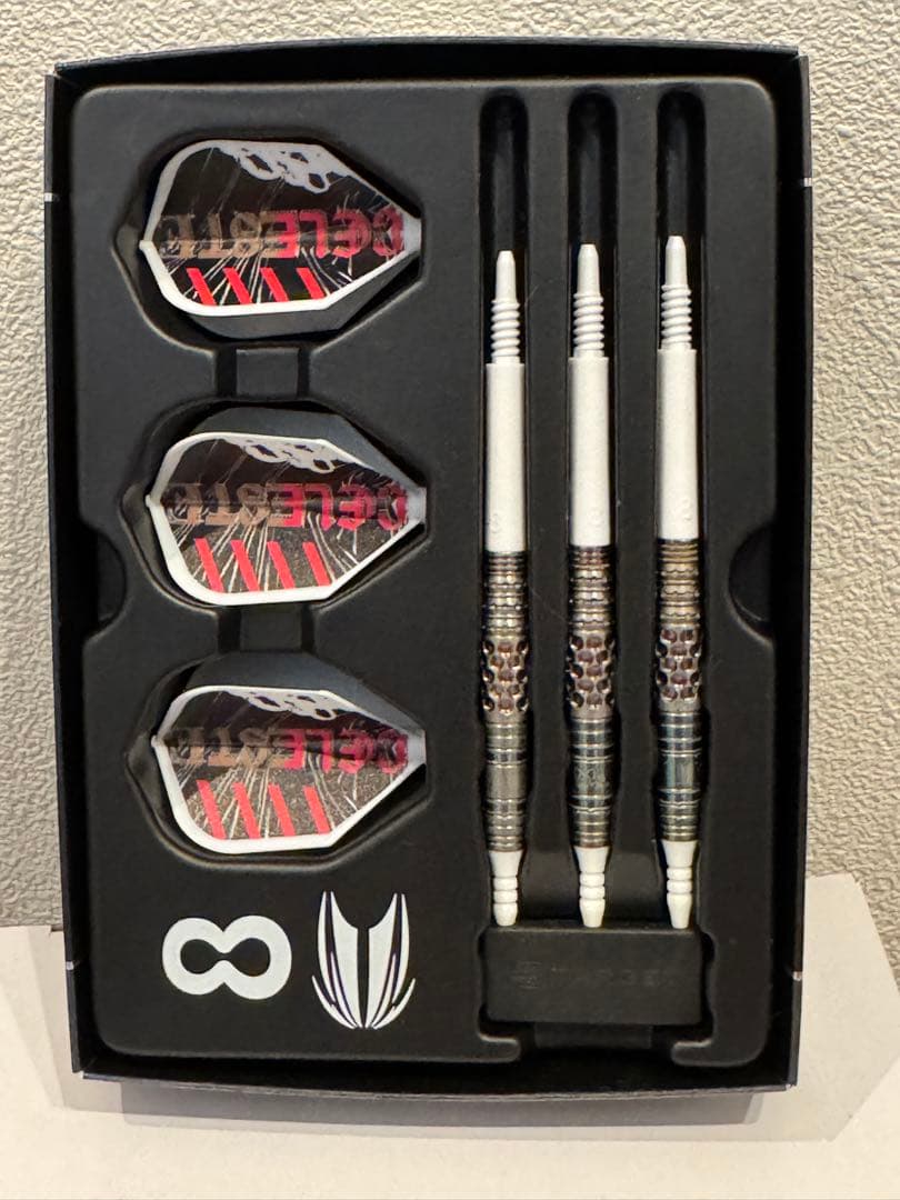 CELESTE 周 莫默　ダーツ　バレル