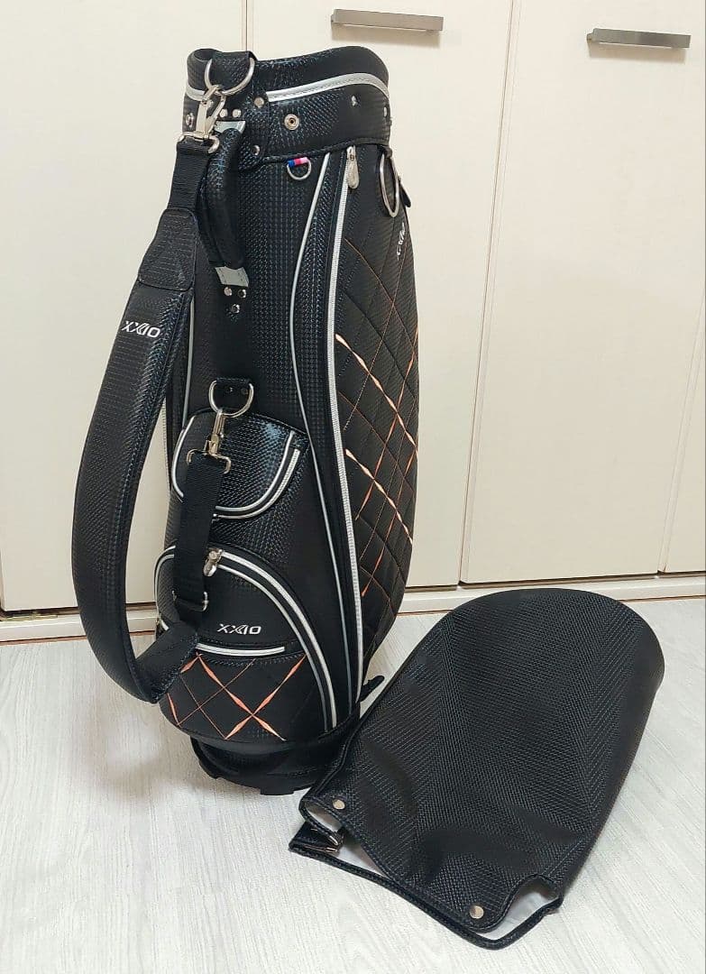 XXIO ゼクシオ ブラック キャディバッグ レディース 8.5型