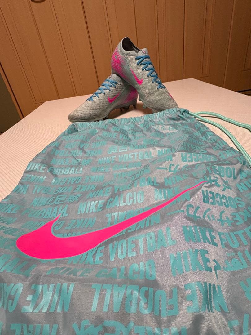 NIKEマーキュリアルヴェイパー16エリート