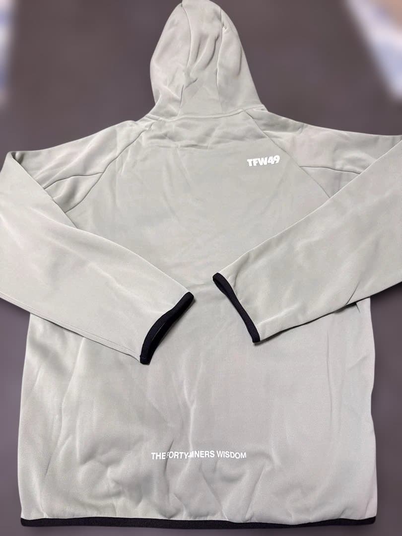 TFW49 フード付きセーターライトグレー