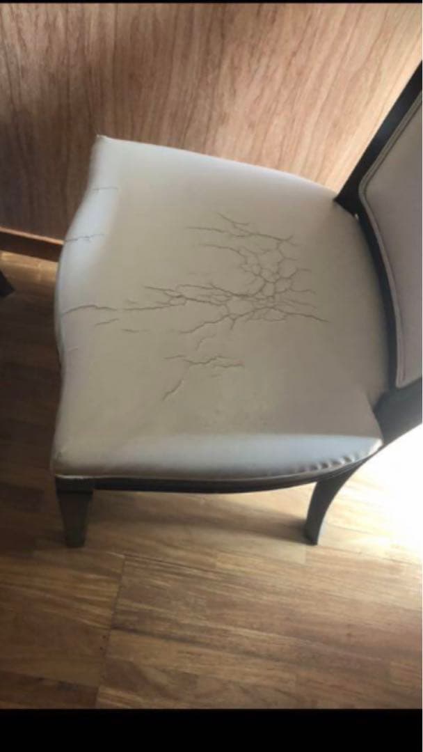 猫脚アンティーク調♦️ダイニング チェア♦️PUレザーホワイト×ウッド♦️送料込