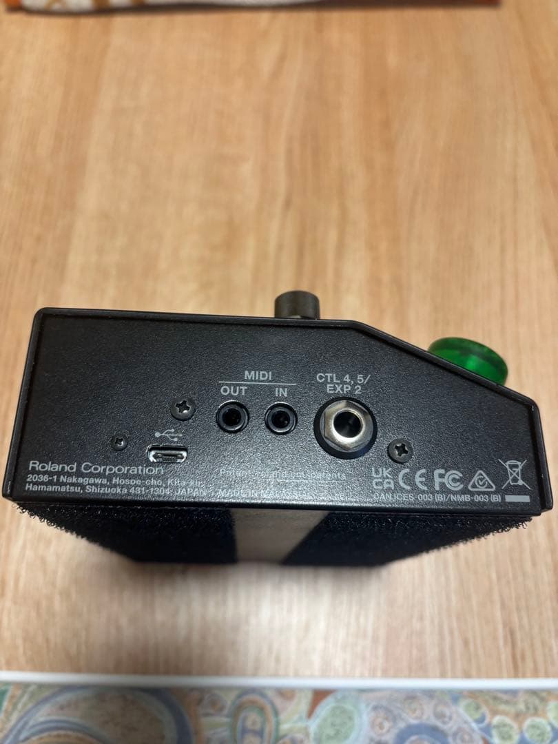 BOSS GT-1000 CORE マルチエフェクター　オヤイデDCケーブルなど