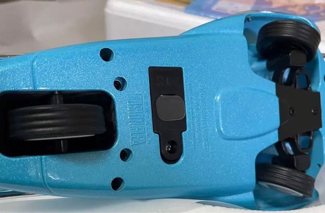 Falloutフォールアウトフュージョンフリーダイキャストレプリカカー