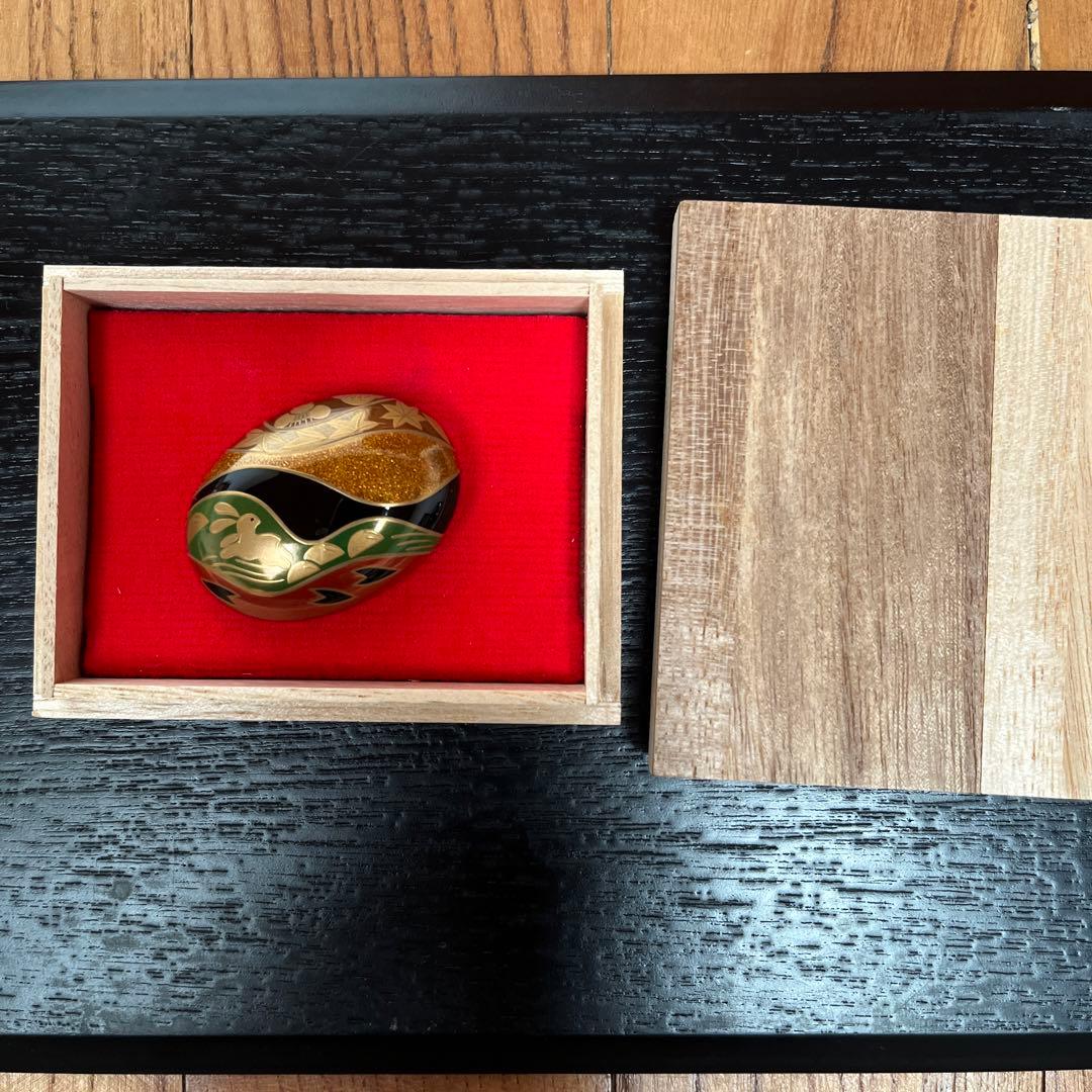 輪島塗　櫛と帯留のセット 木箱入り