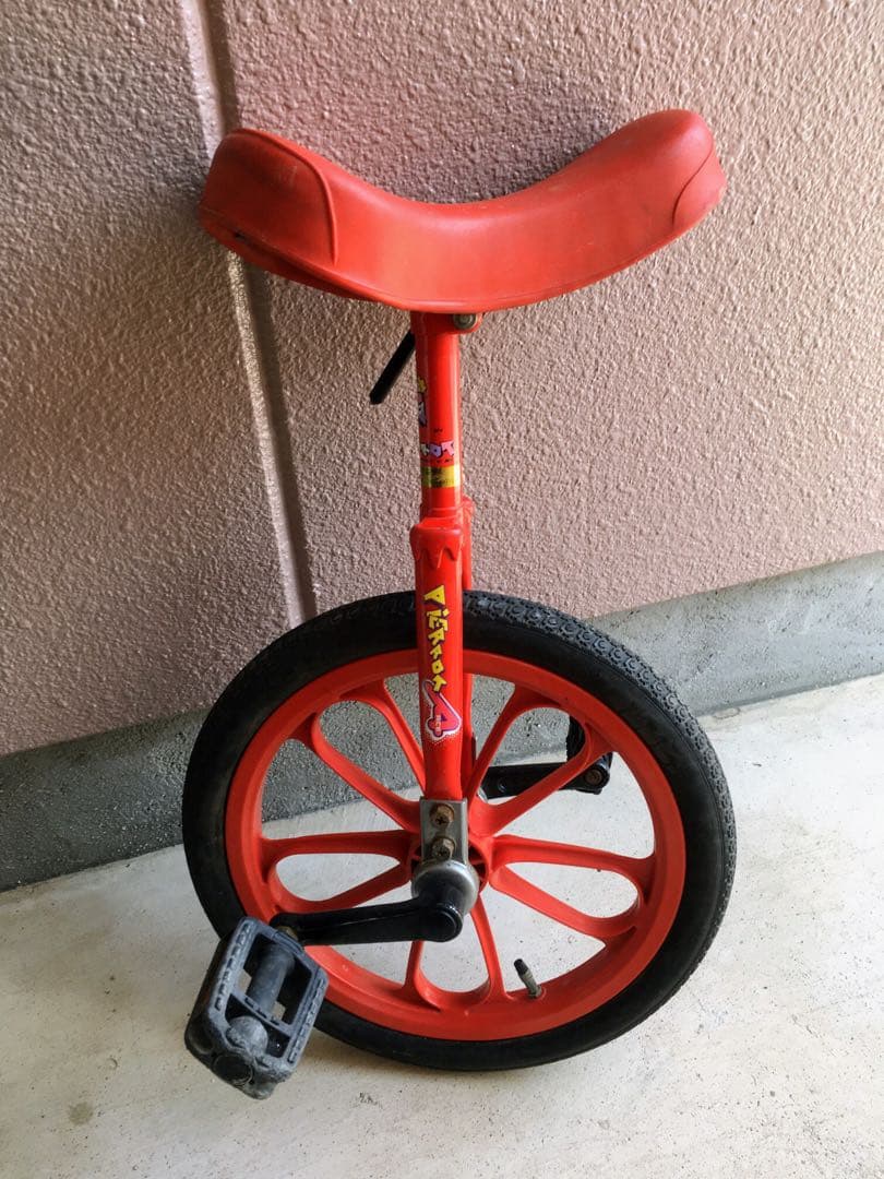 一輪車　赤　16インチ