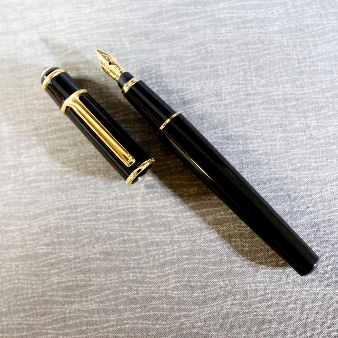 【美品 送料込み】カルティエ 万年筆 ディアボロ ミニ