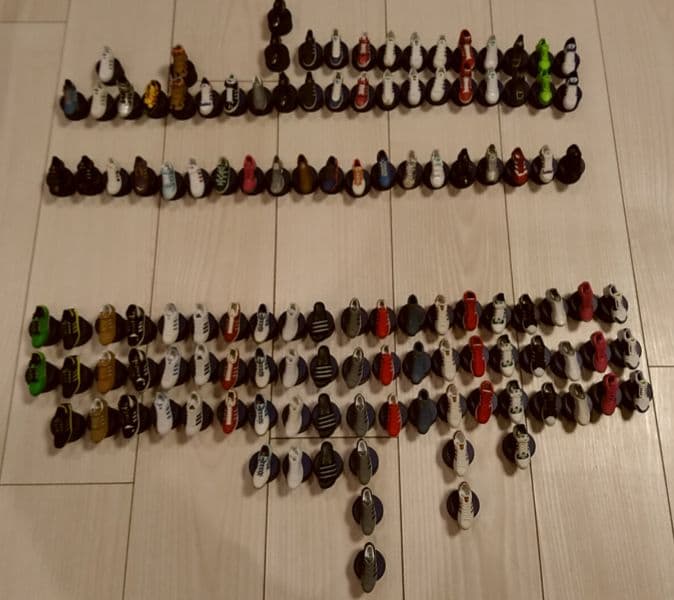 adidasスニーカーフィギュア×ペプシ