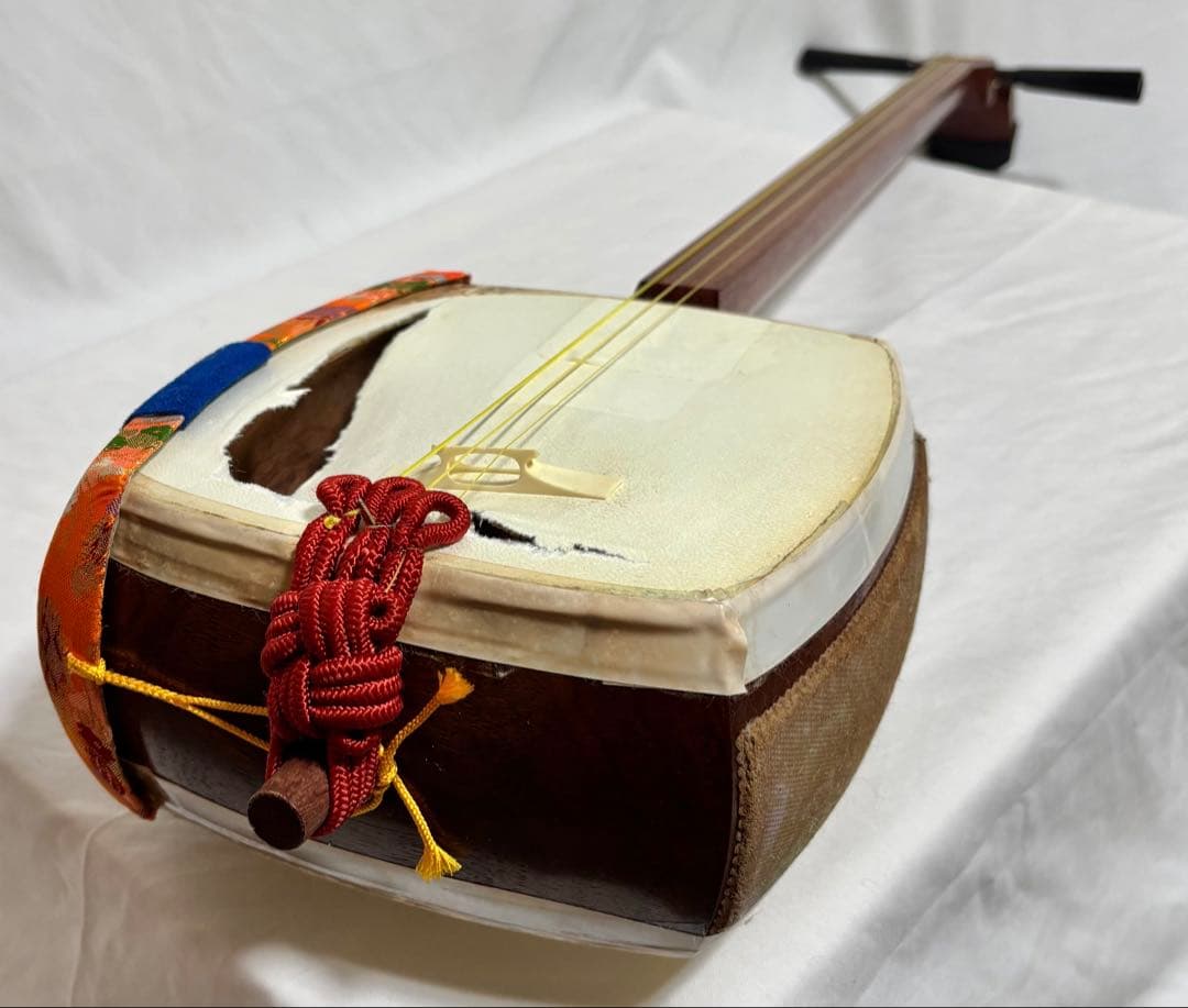 【皮破れ有】三味線セット 太棹 東さわり 三つ折れ バチ/カバー/ハードケース