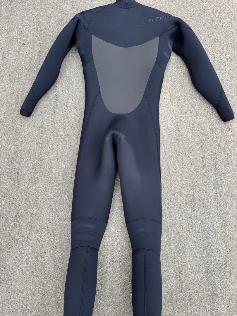 エアータイト　セミドライ　ウェットスーツ