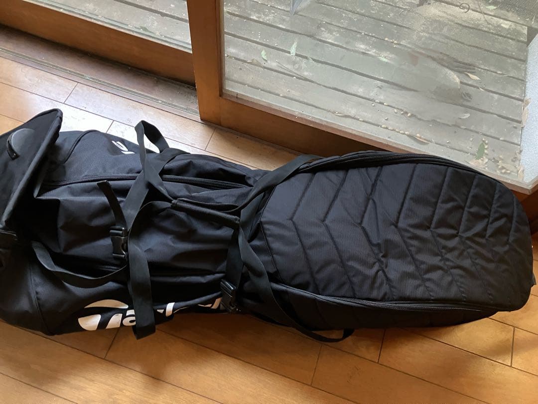 【美品】TaylorMadeテーラーメイド キャスター付きトラベルカバー