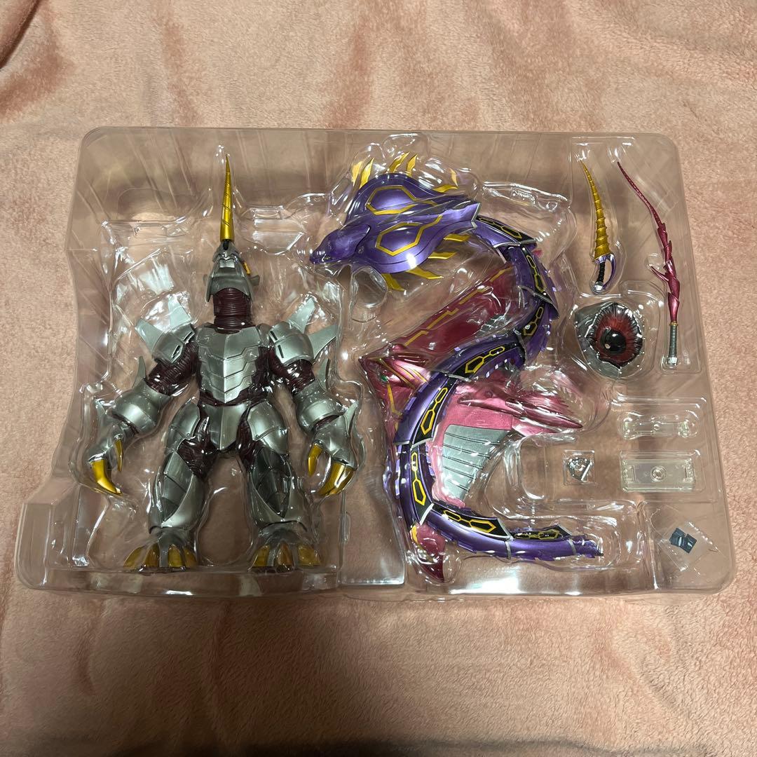 ファム&ジェノサイダー&マグナギガ&ゾルダ　仮面ライダー龍騎 フィギュアーツ