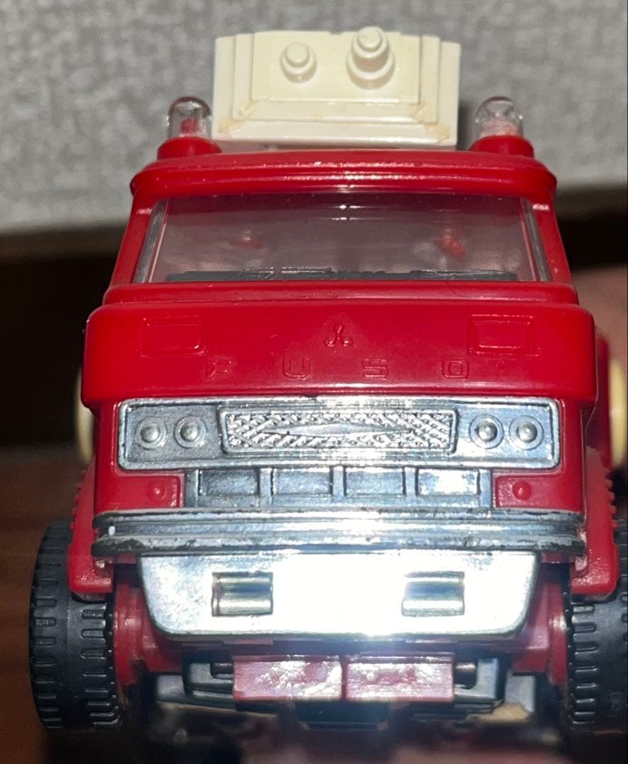 トランスフォーマー　ダイアクロン　カーロボ　カーロボット