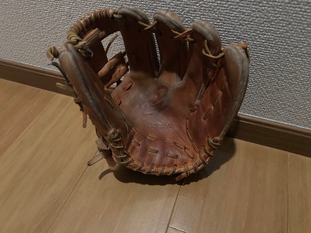 ドナイヤ　内野用グラブ軟式用