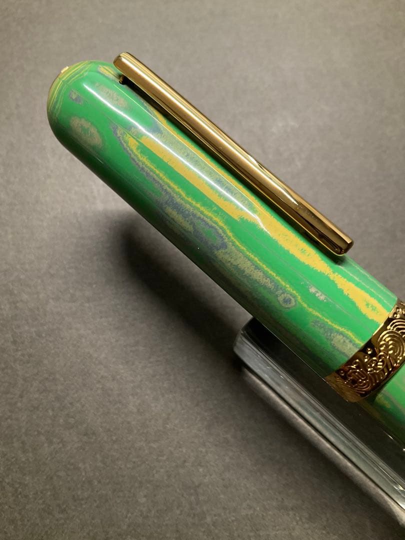 ナーワル　ナーヴァル　ノーチラス　スプリング　M　万年筆