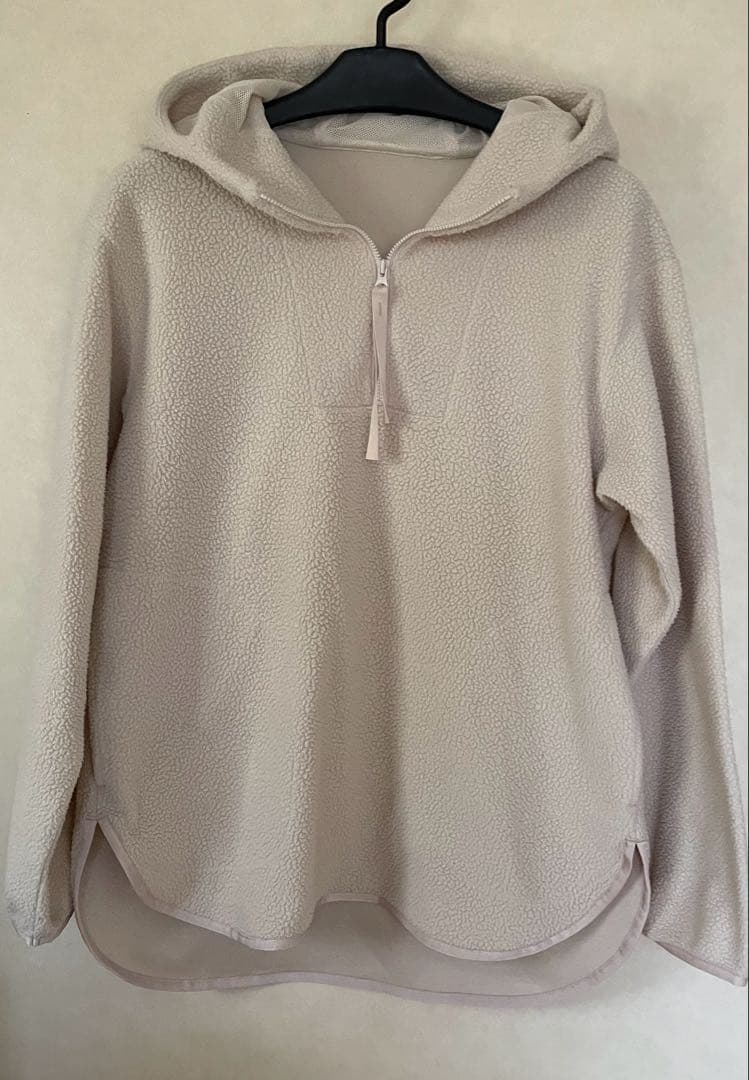 チャコット　プルオーバー　フーデット　ボア