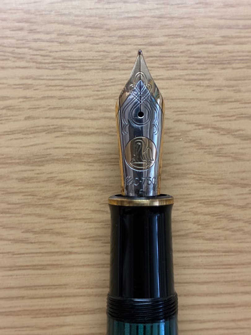 【使用感あり】Pelikan M1000 F