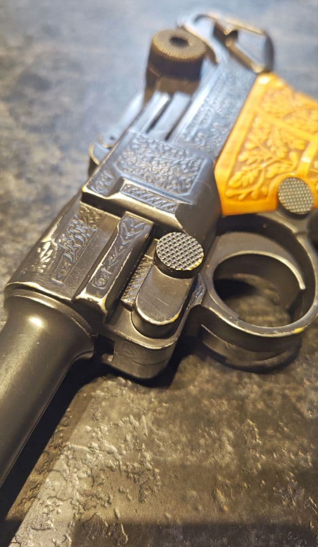 東京マルイ製　ゲーリングルガー　ルガーP08　バイオハザード