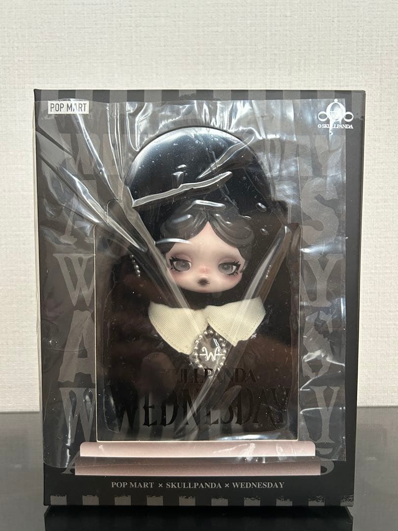 POPMART SKULLPANDA Wednesday NY限定