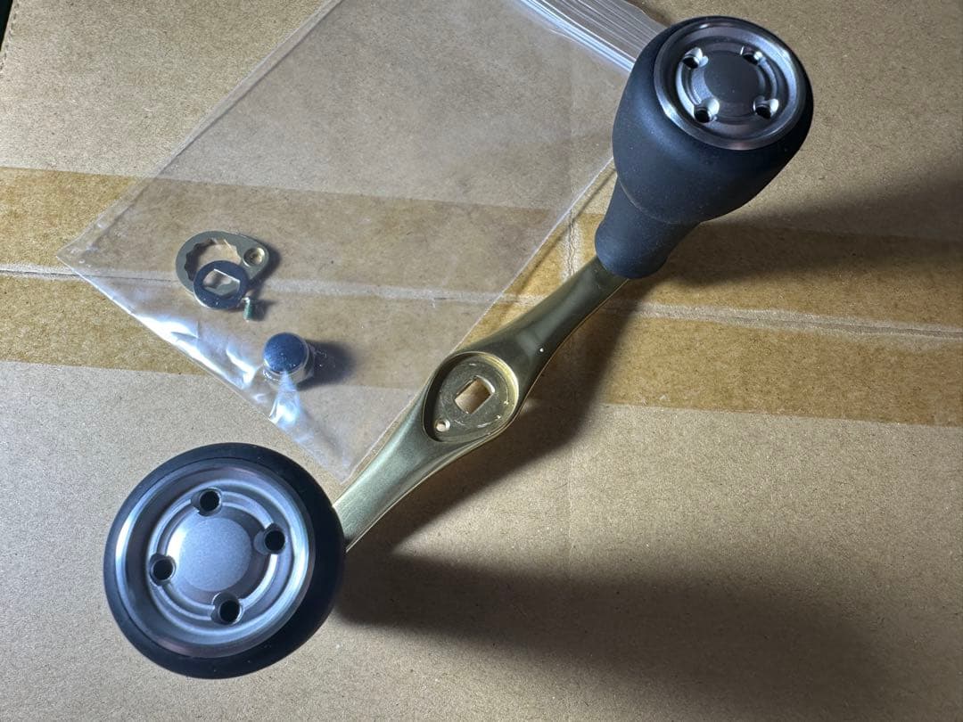 【新品未使用】シマノ カルカッタコンクエストMD 純正ハンドル　301XG