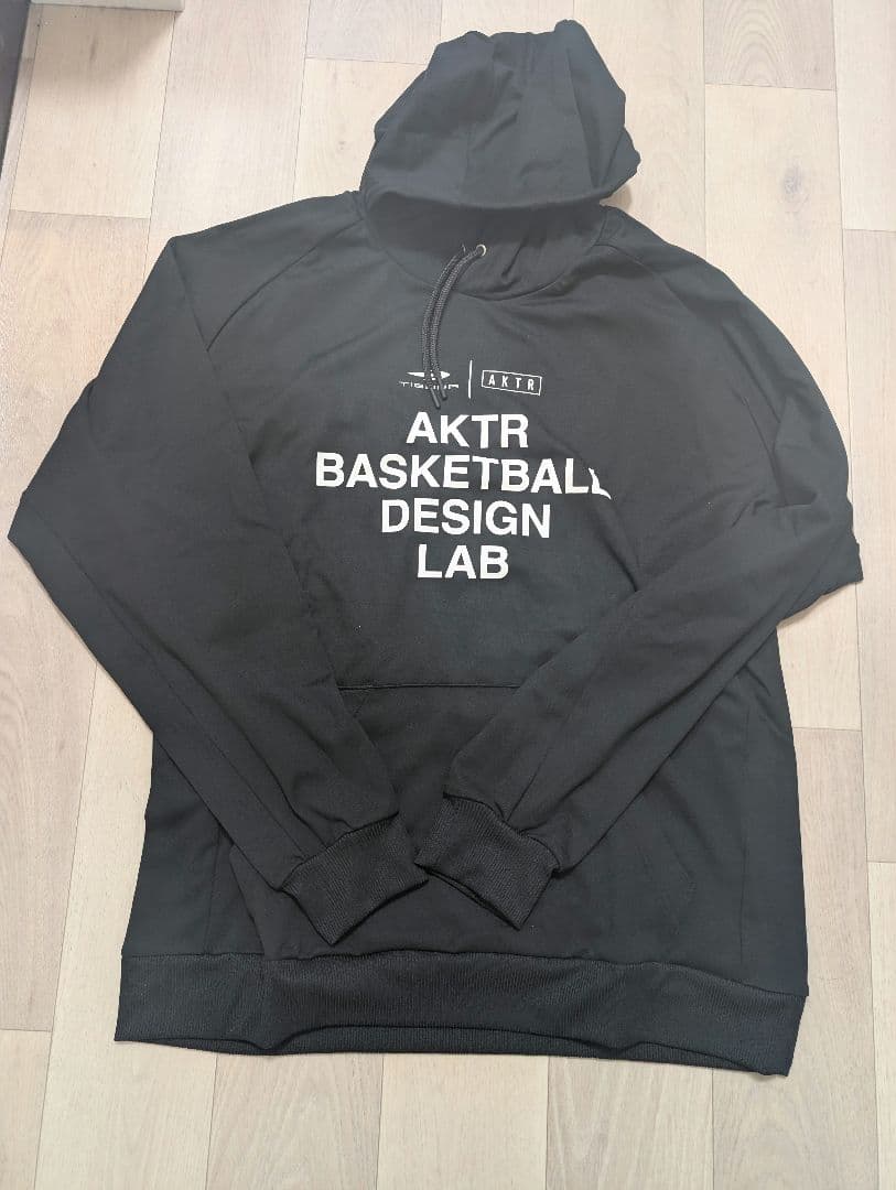 AKTR バスケットボール フード付きパーカー