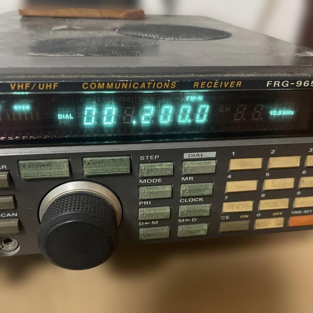 ジャンク扱いで YAESU FRG-965 受信機