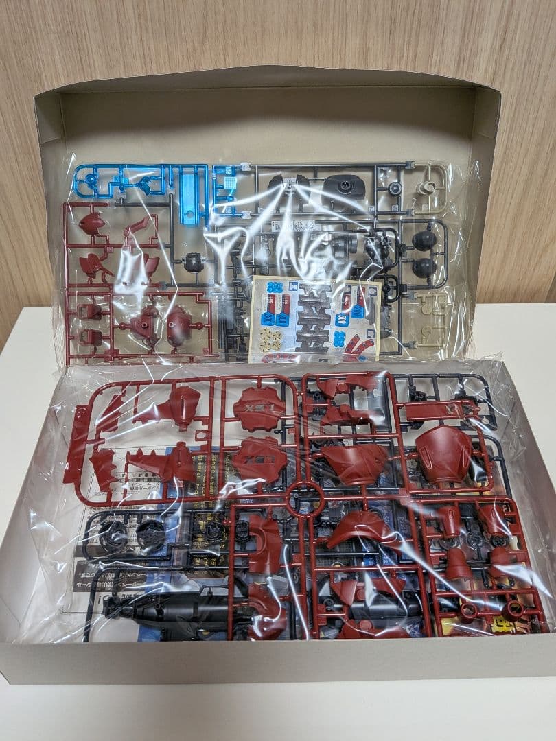 【未組立】ダンボール戦機 LBX シーサーペント(赤)