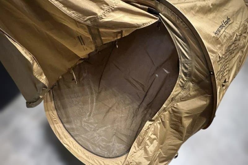 bush de BRUNT ブラント Heaven and Earth