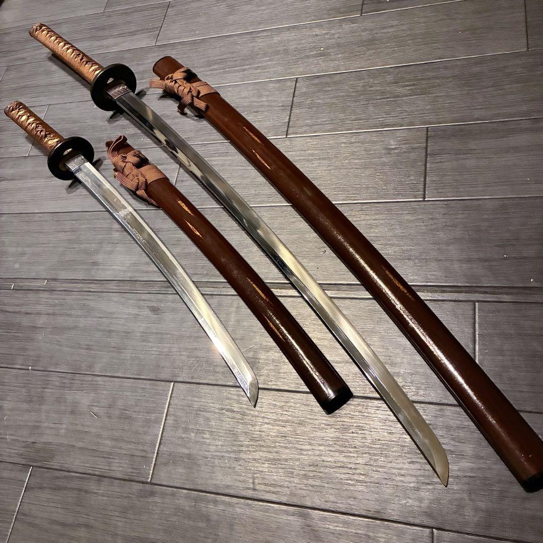 高級模造刀　居合刀　 美術刀剣　太刀　脇差　大小セット　深茶拵え