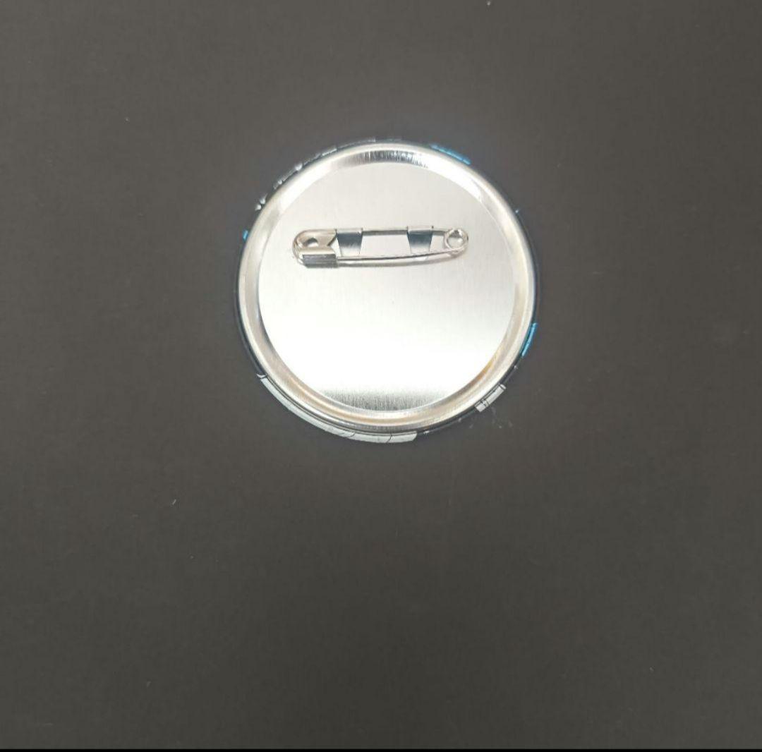 呪術廻戦展 デコレクション缶バッジ 五条悟