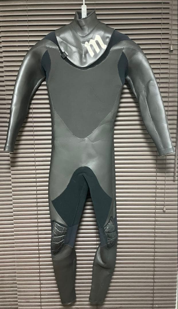 MAXIMマキシム フルスーツ セミドライ　M 〜ML