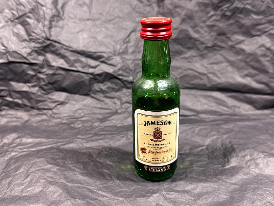 ミニボトル　ジェムソン　JAMESON　旧ボトル・現行ボトル　セット