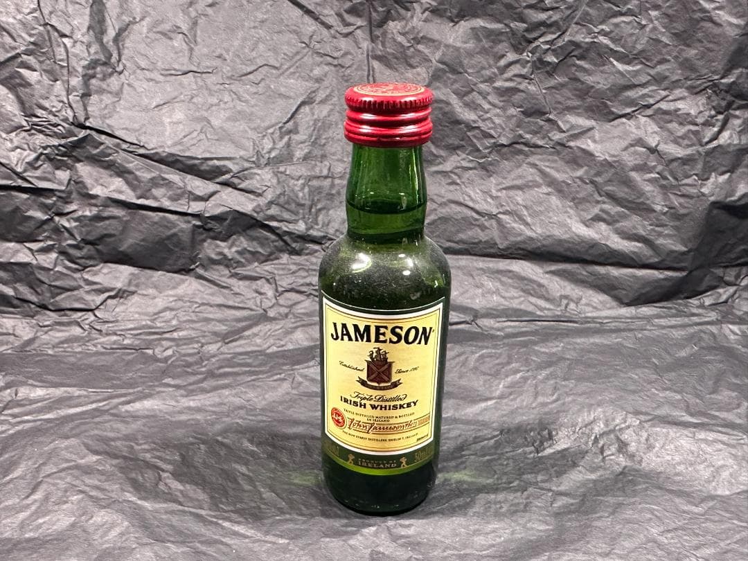 ミニボトル　ジェムソン　JAMESON　旧ボトル・現行ボトル　セット