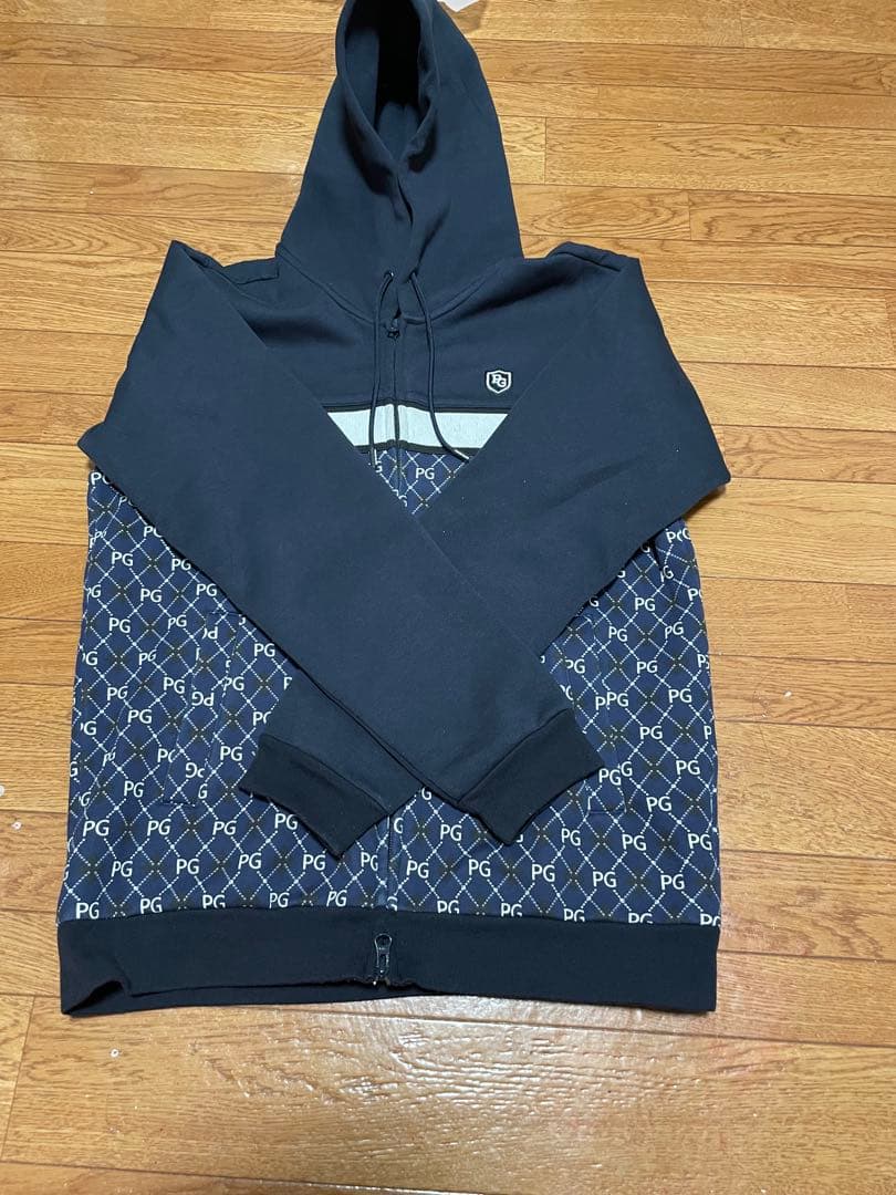 パーリーゲイツ　PGロゴ総柄 ジップアップパーカー ネイビー メンズ